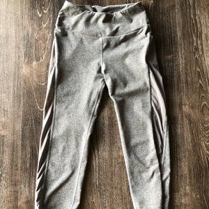 Gym shark leggings size small